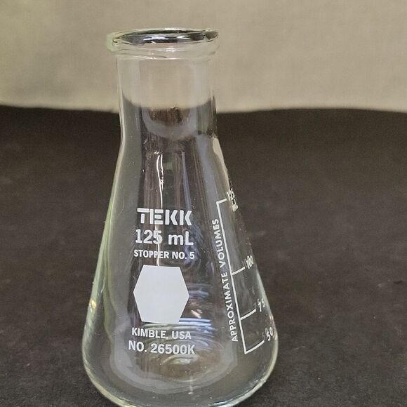 Pyrex Glass Flask Trio..PYREX GRADUATED ERLENMEYER FLASKS - Picture 7 of 11